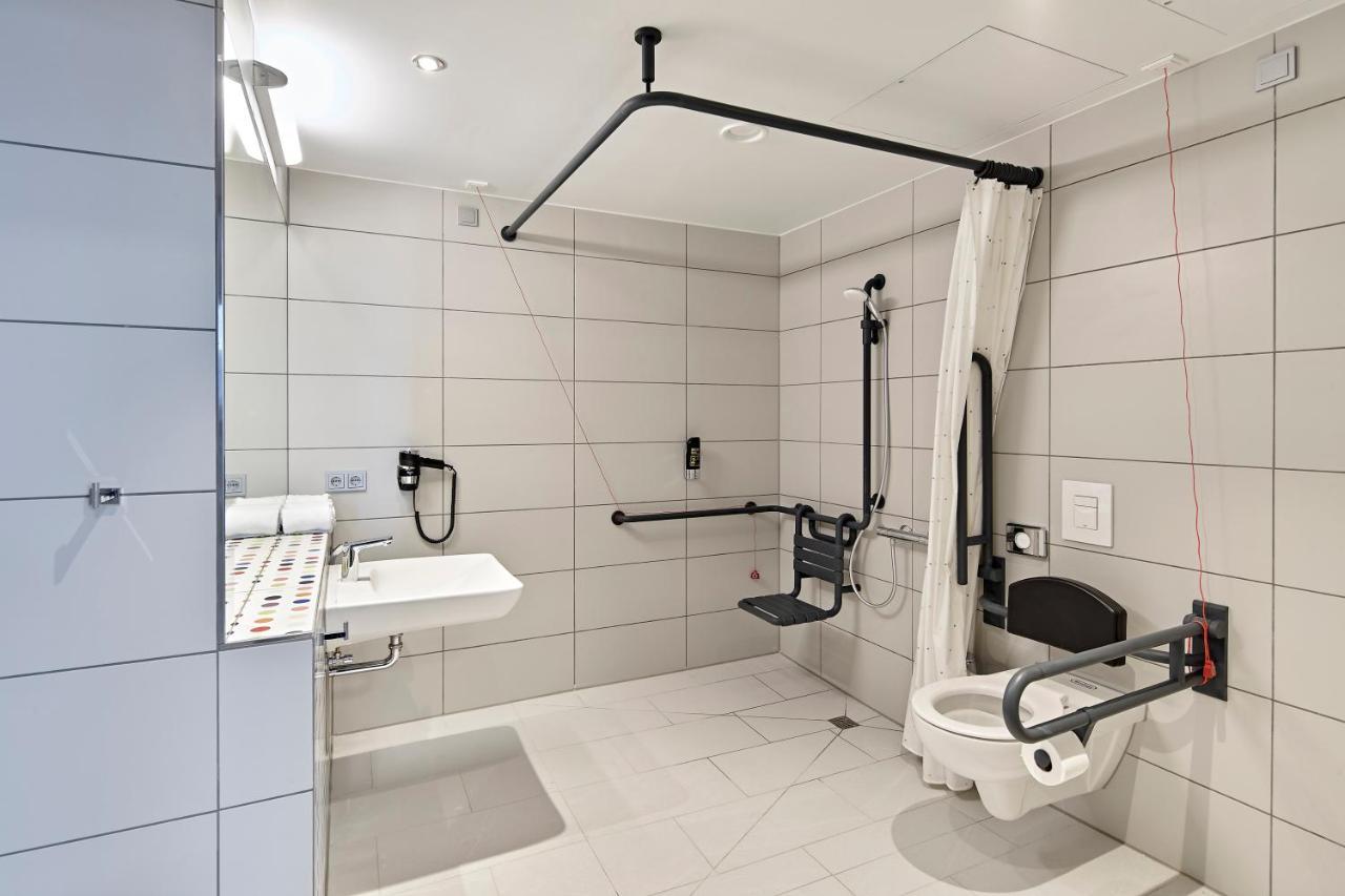 Meininger Hotel Koeln West 외부 사진