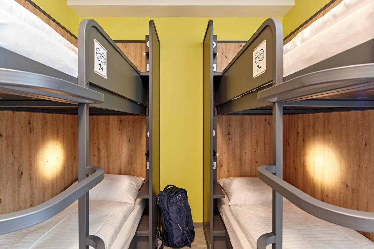 Meininger Hotel Koeln West 외부 사진