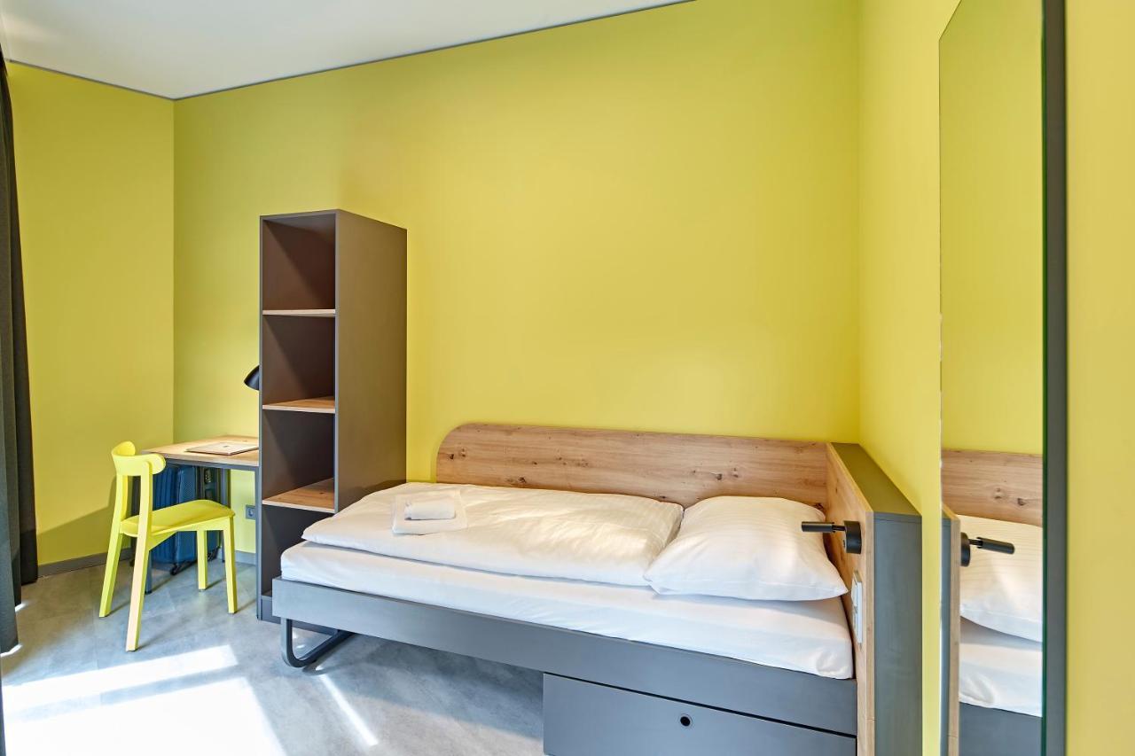 Meininger Hotel Koeln West 외부 사진