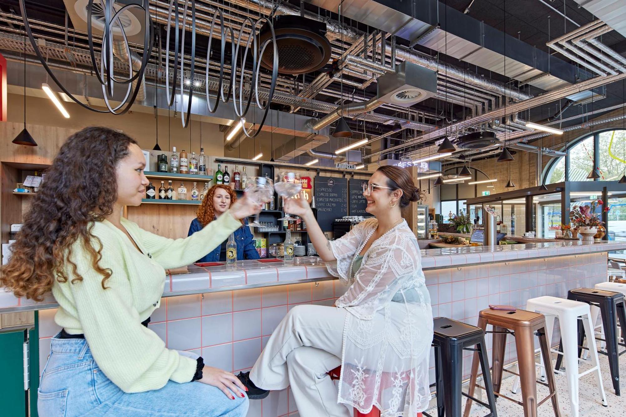 Meininger Hotel Koeln West 외부 사진
